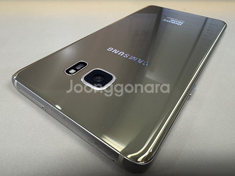 갤럭시노트FE 골드 64G 배달용 퀵용 개발용 게임용 가성비 꿀단말기 5만원 판매해요--5